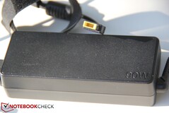 Power plug and charger