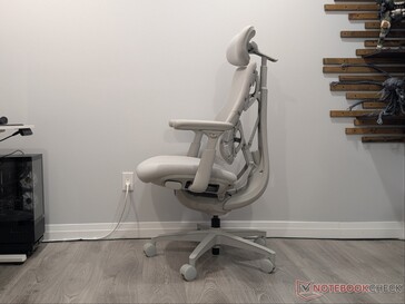 Left of the LiberNovo Omni.