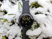 The Pixel Watch will remain on Wear OS 3 builds for up to another two months. (Image source: Notebookcheck)