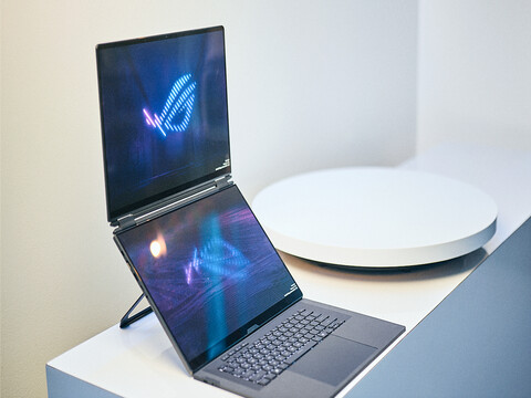 Asus ROG @CES2026 - Dual-Screen laptops, 1000-Nits OLEDs, and a Hideo Kojima tablet!