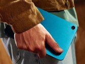 The Alexa Tablet 8 is available in pink, turquoise, and dark gray.