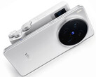 Vivo is expected to use the X300 and X300 Pro as showcases for several new camera innovations, X200 Ultra pictured. (Image source: Vivo)