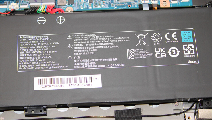The battery has a capacity of 62.32 Wh.