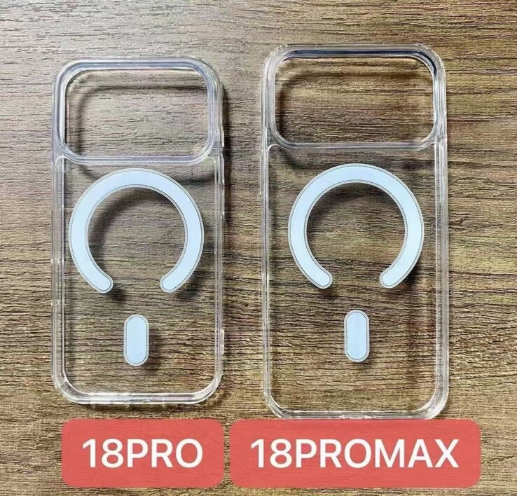 Leaked iPhone 18 Pro and iPhone 18 Pro Max cases.
