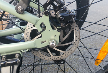 Rear disc brake - Touroll B2 e-bike test