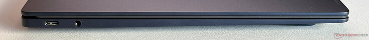 Left: USB-C 3.2 Gen. 2 (10 Gbps, DisplayPort 1.4, power delivery 3.0), 3.5 mm stereo