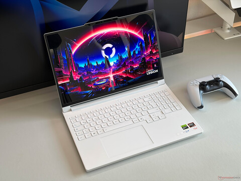 Lenovo Legion 7a 16 G11 Review - Lightweight OLED gaming laptop with AMD Ryzen 400