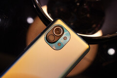 The Mi 11 series leads Xiaomi's global Android 12 charge. (Source: Xiaomi)