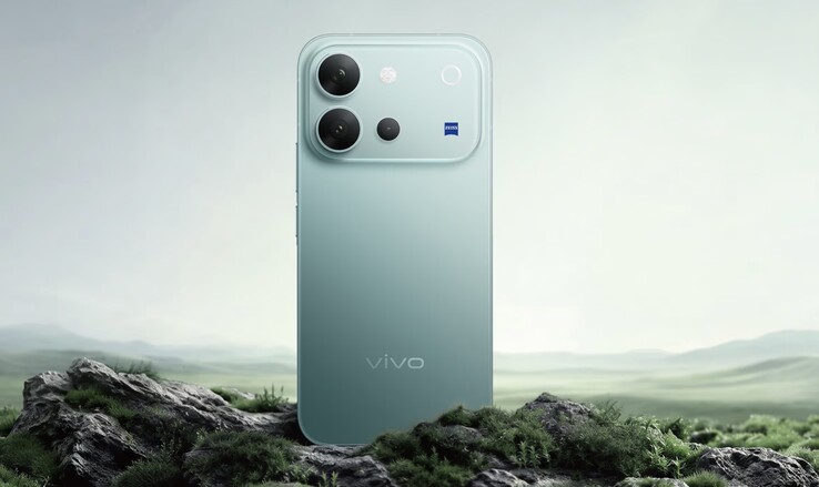 The Vivo V80 in Horizon Blue.