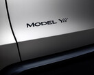 The Model Y L logo hints at three rows of seats. (Image source: Tesla)