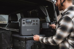 The Bluetti Elite 200 V2 portable power station boasts a 2,073 Wh capacity and a surge output of 3,900 W (Image source: Bluetti)