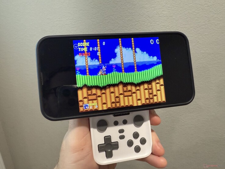 The M4 is compatible with games and emulators on iOS, Android, and other systems.
