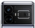 When the Xiaomi 15 or Xiaomi 15 Pro is unveiled in China in October, there may also be a transparent model. (Image source: Digital Chat Station)