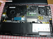 A look at the MSI PS63 8RC’s internal components with the bottom case removed