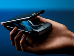 The Motorola Razr launch may not be going as smoothly as hoped. (Source: Motorola) The Motorola Razr launch may not be going as smoothly as hoped. (Source: Motorola)