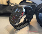 The Huawei Watch Fit 4 Pro costs €279 in the EU. Pictured: the smartwatch in black. (Image source: Notebookcheck)