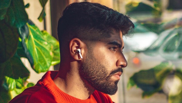 How about an optional AirPods manager app? Enthusiasts shouldn't be limited by Apple's rogue simplicity. (Image source: Unsplash)