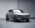 After the Polestar 3 electric SUV has already been officially revealed as a camouflaged prototype, a talented graphics designer has now deleted these deceptive patterns (Image: Polestar)