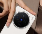 Vivo's product manager Han Boxiao has released new photos from the Vivo X200's Zeiss camera. (Image source: Weibo)