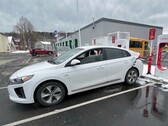Hyundai and others to create Supercharger network rival (image: fiehlsport/YT)