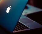  Top 4 laptops that last over 15 hours on a single charge (Source: Unsplash)