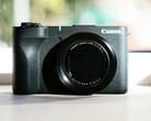 Canon is finally to develop a new flagship compact camera.