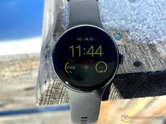 The Pixel Watch 4 will offer new SOS features as well as new functions for fitness enthusiasts, according to a leak. (Image source: Notebookcheck)