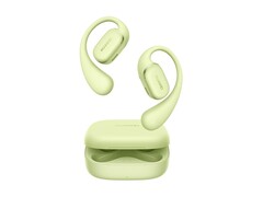 The Huawei FreeArc earbuds have hooks for a secure fit. (Image source: Huawei)