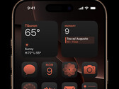 "Pro" at last means the same regardless of the screen size - thankfully, a trend a number of manufacturers are now onboard with. (Image Source: Apple)