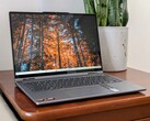 Lenovo's Yoga 7 14 2-in-1 can currently be had for $300 off at Best Buy (Image source: Allen Ngo / Notebookcheck)