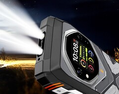 The Oscal Tank 1 features a 170-lumen dual-LED flashlight. (Image source: Oscal)