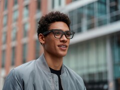 The Rokid Glasses are pretty light at 49 grams. (Image source: Rokid)