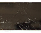 Apple iPhone 11 Pro after failed fall test (Source: Stiftung Warentest)
