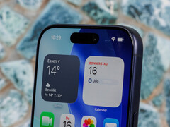 The Apple iPhone 17 Pro. (Image Source: Notebookcheck)