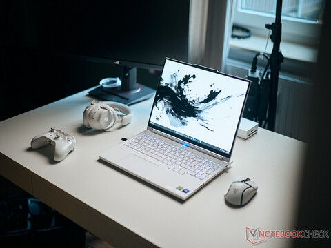 Lenovo Legion 7 16IAX10 review: Formidable Razer Blade 16 competitor