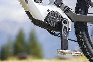 The powerful M2S motor from Avinox is used