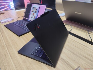 Lenovo ThinkPad X1 Carbon Gen 13 Aura Edition (image source: Benjamin Herzig)