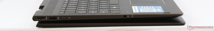 Left: HDMI 2.0b, USB 3.1, Power button, 3.5 mm combo audio