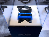 The first thing users might notice about Acer's headset is the bright blue coloring on the front. (Source:  Tech News Inc)