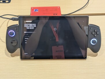 The OneXPlayer X2 with the Intel Arc G3 Extreme