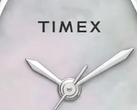 The Timex TW2Y86400's dial, close-up.