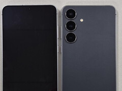 The Galaxy S25 FE is the spitting image of its predecessor. (Image source: Wireless Power Consortium)