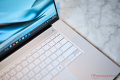 Asus ZenBook S16 speakers (image via Notebookcheck)