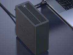 The D4 is basically an enclosure for up to four SSDs (Image source: TerraMaster)