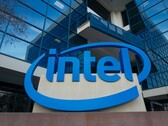 Intel's financial troubles could extended into Q1 2023. (Image Source: datacenterknowledge.com)