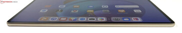 Bottom: no connections