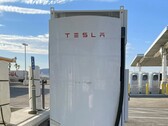A Tesla Megacharger pile (image: RodneyaKent/X)