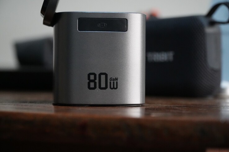 The AceFast 6-in-1 charging station delivers a maximum power output of 80 W