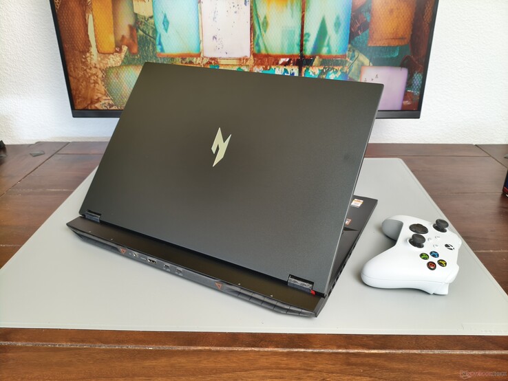Acer Nitro 18 AI