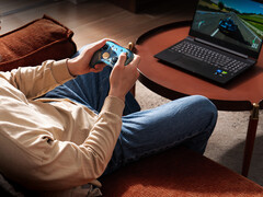 The GameSir G7 Pro Wuchang: Fallen Feathers Edition supports one-press wake-up with compatible Xbox consoles. (Image source: GameSir)